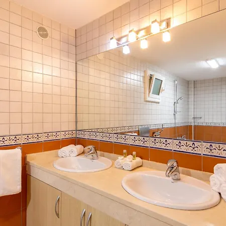 Apartment El Rincon Seabreeze Hideaway *